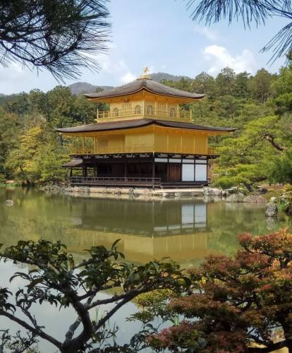 A kiotói Arany Pavilon (Kinkaku-ji)
